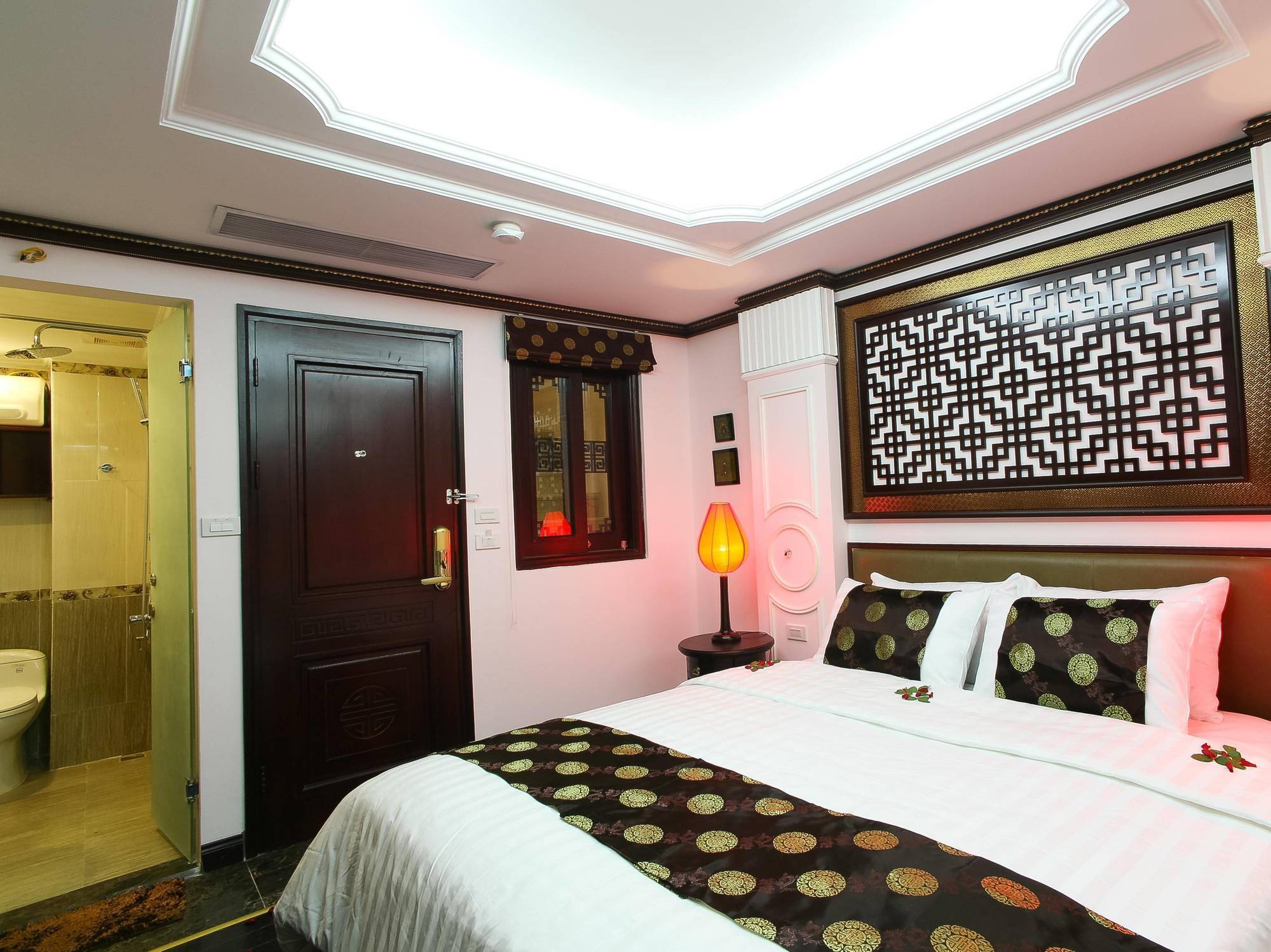Church Legend Hotel هانوي المظهر الخارجي الصورة